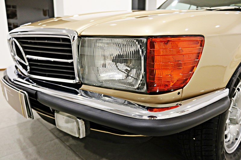 1981  Mercedes Benz 500SLC